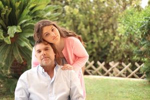 Στο σπίτι της οικογένειας Παπανικολάου: «Ο αυτισμός δεν είναι πάθηση. Το χάπι μας είναι η συμπερίληψη του κόσμου»