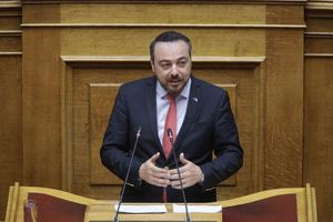 Εξεταστικό κέντρο για το διαγωνισμό ΑΣΕΠ και στο Ηράκλειο ζητάει ο Φρ. Παρασύρης