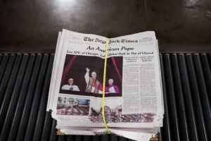 Πάπας Λέων: Πανηγυρισμοί στο Σικάγο για τον δικό τους πάπα – Είναι ο «Μπομπ» οπαδός των Καμπς ή των Σοξ