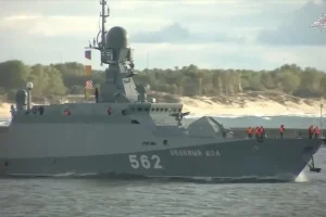 Ρωσία: Ξεκίνησε ναυτικά γυμνάσια στην Βαλτική Θάλασσα με 3.000 στρατιώτες