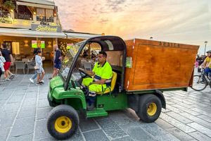 “Λάμπουν” τα Χανιά: Πώς τα κατάφεραν να γίνουν μια από τις πιο καθαρές πόλεις της Ελλάδας