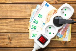 Ηλεκτρικό ρεύμα: Από 12,2 έως 16 λεπτά η τιμή ανά κιλοβατώρα τον Μάιο – Τι θα πληρώσουν οι καταναλωτές