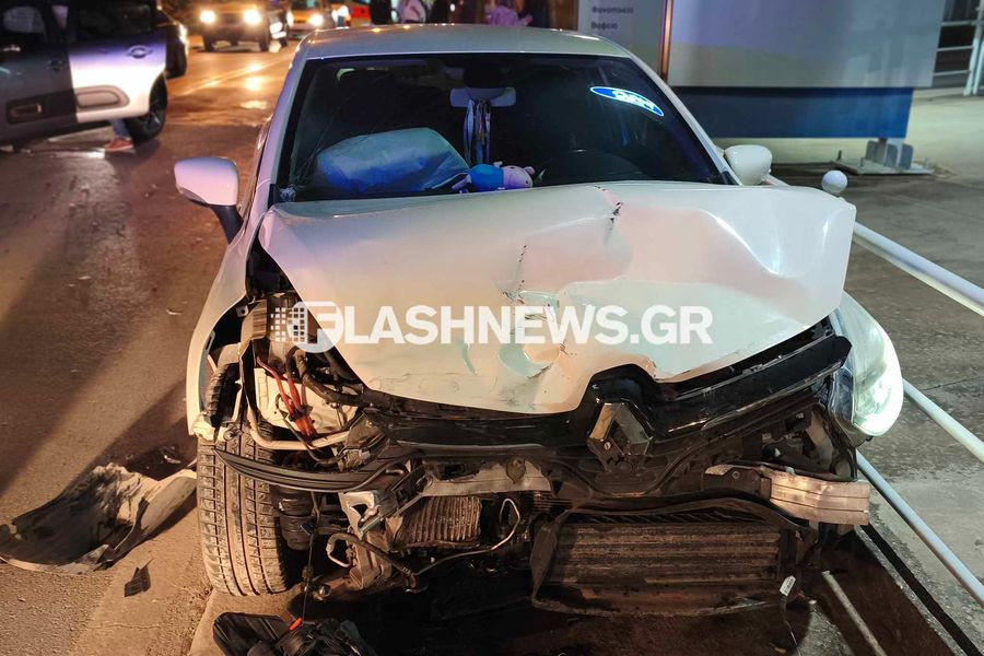 Χανιά: Σφοδρή σύγκρουση αυτοκινήτων στη λεωφόρο Σούδας