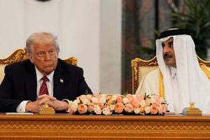 Τραμπ-Κατάρ: Υπογραφή συμφωνίας «μαμούθ» άνω των 200 δισ. δολαρίων για αεροσκάφη Boeing