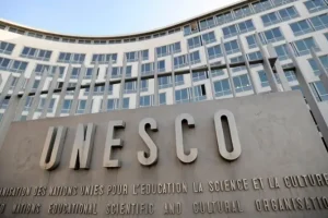 Ποιος τελικά τορπιλίζει, πολλές δεκαετίες, την ένταξη  των Μινωικών Ανακτορικών Κέντρων στο Καλεντάρι της Ουνέσκο;