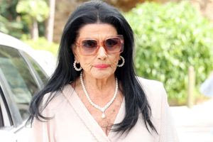 Ζωζώ Σαπουντζάκη: H νέα της εμφάνιση σε αναπηρικό αμαξίδιο