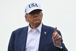 Παρέμβαση Τραμπ για τις τιμές πετρελαίου: «Σας βλέπω»