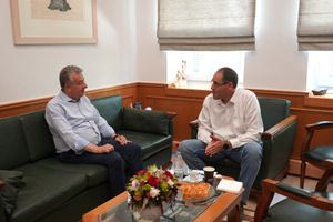 Συζήτησαν τα αναπτυξιακά θέματα του Δήμου Ανωγείων Κεφαλογιάννης και Αρναουτάκης