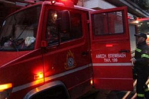 Φωτιά στο Δημοτικό Σχολείο Χερσόνησου – Άμεση επέμβαση της Πυροσβεστικής