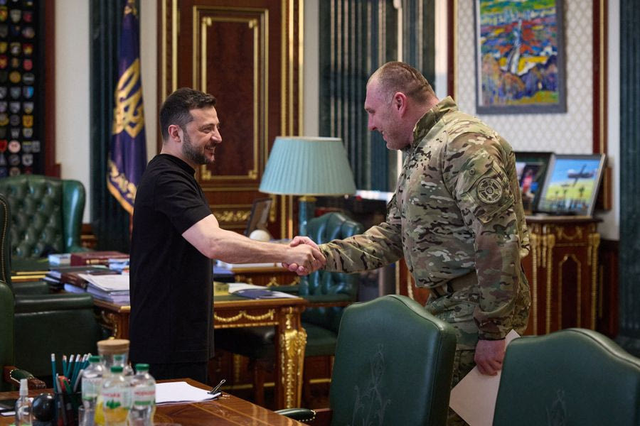 Πώς τα ρωσικά αεροσκάφη παγιδεύτηκαν στον ουκρανικό «Ιστό Αράχνης»