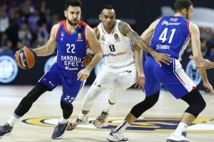 Κλείνει στη Φενέρ ο Μίτσιτς, γράφουν οι Σέρβοι