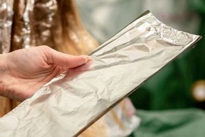 Αντίο στις μύγες – Το απλό κόλπο με αλουμινόχαρτο για να τις απομακρύνετε γρήγορα