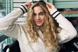 Αποτελέσματα Πανελληνίων: Με 19.360 η επιλοχίας στα Απάτσι «απογειώθηκε» για το πανεπιστήμιο