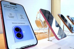 Apple: Πώς θα μοιάζουν τα iPhone μέχρι το 2030 – Έρχονται μεγάλες αλλαγές