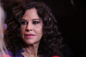 Ελευθερία Αρβανιτάκη: Αυτός είναι ο λόγος που ακύρωσε όλη την καλοκαιρινή της περιοδεία