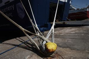 Αγνοείται 72χρονη που ταξίδευε προς Κρήτη – Η κόρη της την περίμενε στο λιμάνι