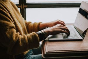 Εντός της εβδομάδας ανοίγει η πλατφόρμα για το νέο πρόγραμμα επιδότησης εργασίας