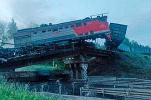 Ρωσία: Η ανακοίνωση της Μόσχας για την κατάρρευση των δύο γεφυρών – Προκλήθηκε από εκρήξεις