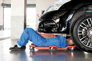 Ψηφιακό πελατολόγιο στα συνεργεία: Ποιος τελικά θα πληρώσει τον λογαριασμό;