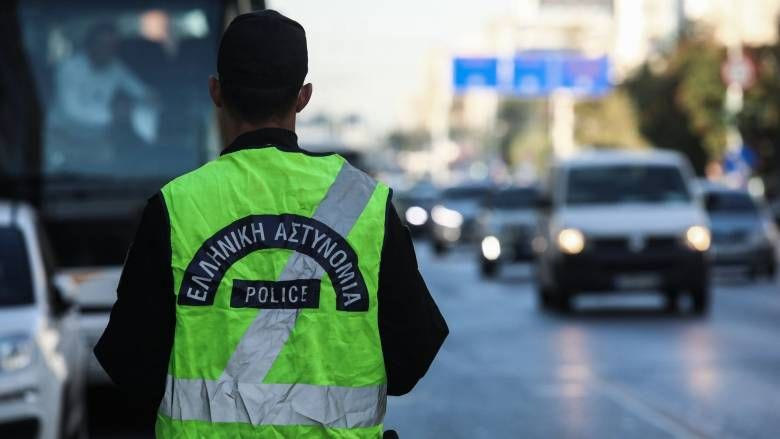 Νέος ΚΟΚ: Όλες οι αλλαγές – Μέχρι 2.000€ για κινητό, τι προβλέπεται για κράνος και αλκοόλ