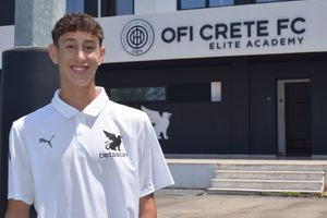 ΟΦΗ: Επαγγελματίας και ο 16χρονος Κοντεκάς