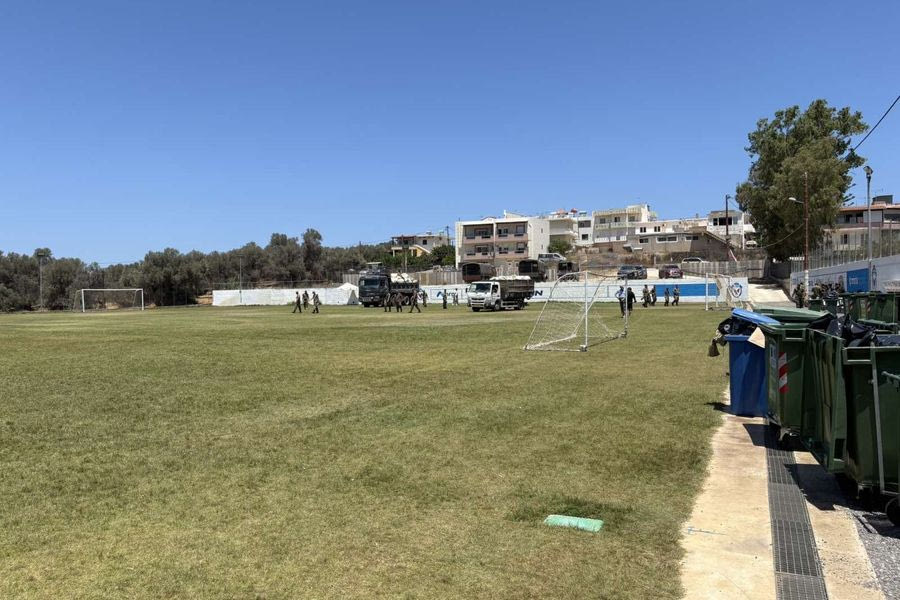 Το γήπεδο του Τσεσμέ καθαρίσθηκε, απολυμάνθηκε  και παραδίδεται με ασφάλεια στη Δόξα Πλατανέ
