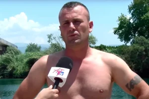 Στο νοσοκομείο με αναπνευστικά προβλήματα ο «ήρωας του Αράχθου» – Θα του απονεμηθεί τιμητικά η ελληνική υπηκοότητα