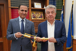 Συνάντηση του Στ. Αρναουτάκη με τον Πρέσβη του Κατάρ