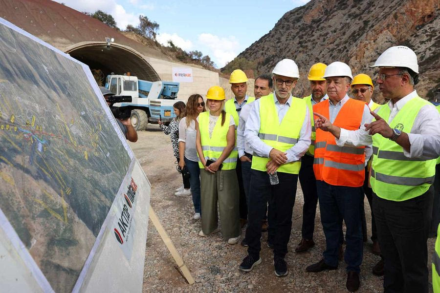 Χθες σήμερα αύριο 10/6/2025