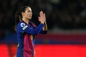 Αϊτάνα Μπονμάτι: Με μηνιγγίτιδα στο νοσοκομείο η κάτοχος της Χρυσής μπάλας