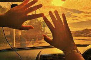 Καύσωνας: H χρήση του κλιματιστικού στο αυτοκίνητο είναι απαραίτητη και για λόγους ασφαλείας