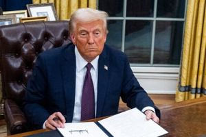 ΗΠΑ: Ο Τραμπ δηλώνει πως η Ουάσινγκτον γνώριζε για τα σχέδια του Ισραήλ να επιτεθεί στο Ιράν