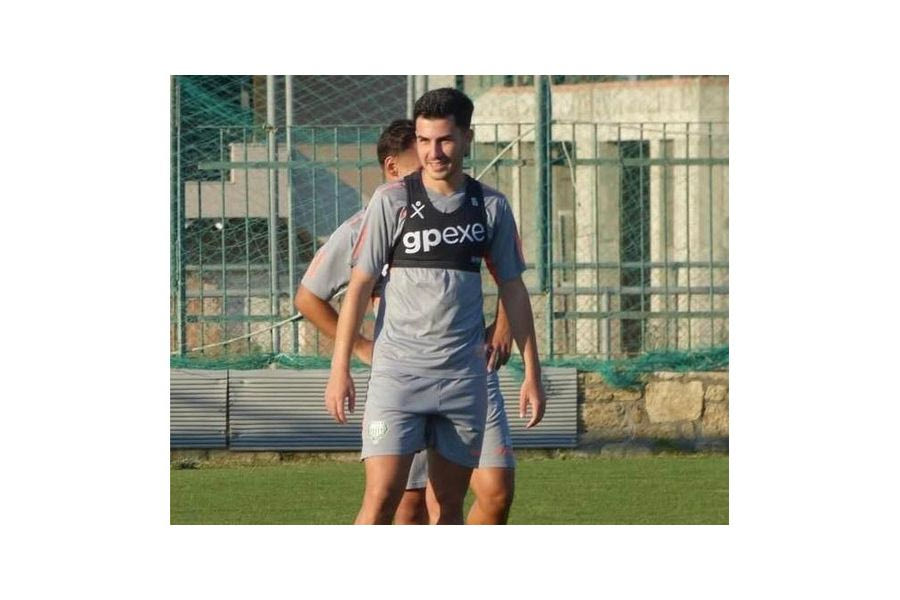 Έμεινε ο Δασκαλάκης,  έφυγαν δύο  από τον Γιούχτα