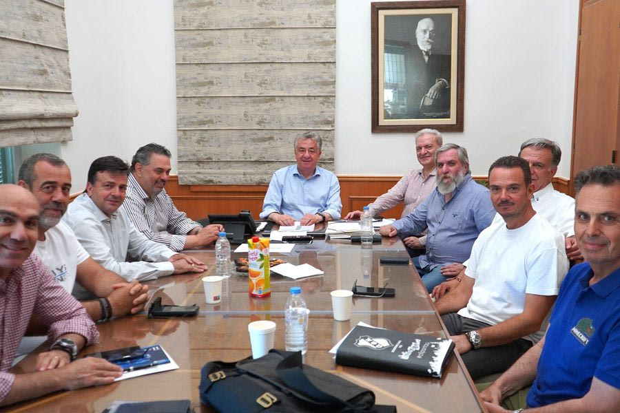 Ερασιτέχνης ΟΦΗ: Συνάντηση με Περιφερειάρχη για τα 100 χρόνια