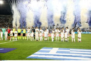 Η Εθνική αγκαλιάστηκε ξανά από την Κρήτη: Πάνω από 15.000 φίλαθλοι στο γιορτινό και καθαρό Παγκρήτιο