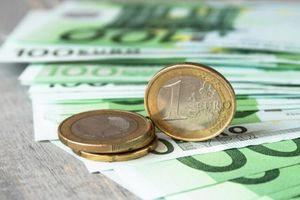 ΓΣΕΕ-ΚΕΠΕΑ: Πώς αμείβεται η ημέρα του Αγίου Πνεύματος