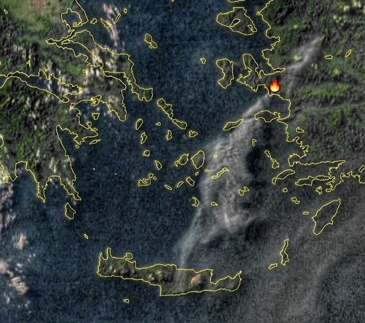 Ο πυκνός καπνός της Σμύρνης έφτασε μέχρι την Κρήτη…