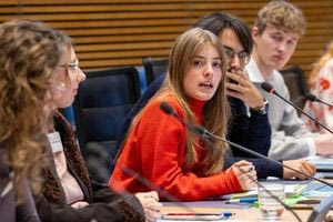 100 Μέρες της νέας Ευρωπαϊκής Επιτροπής: Διάλογοι Πολιτικής με τη Νεολαία