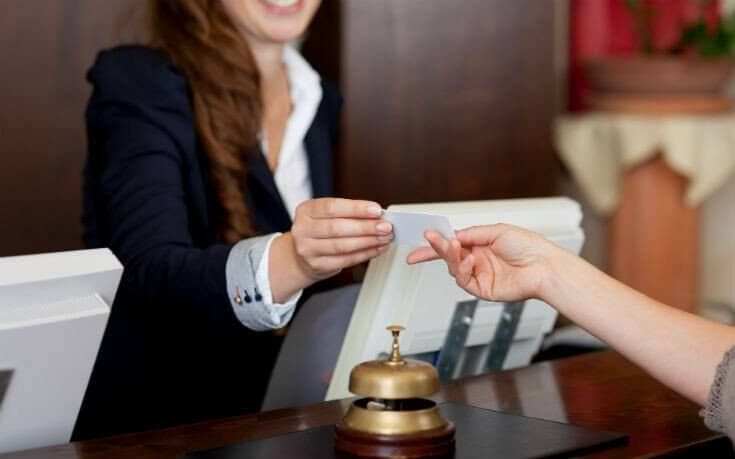 Η ρεσεψιόν… αποχαιρετά την υποδοχή: Το μέλλον των ξενοδοχείων είναι ψηφιακό