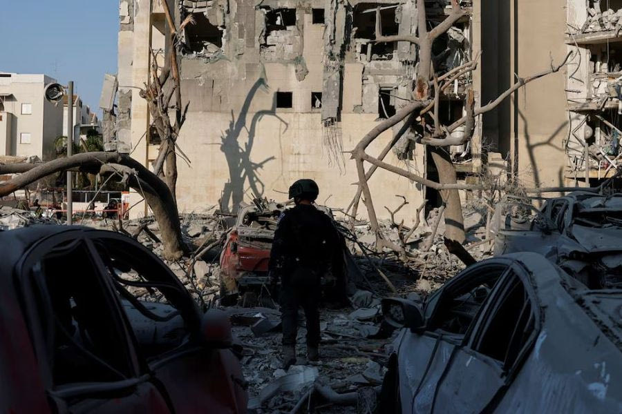 Ανταπόκριση από Ισραήλ: Απόπειρα επιστροφής στην κανονικότητα – Πανηγυρισμοί Νετανιάχου
