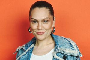 Jessie J: «Η τελευταία συναυλία πριν πάω να νικήσω τον καρκίνο του μαστού»