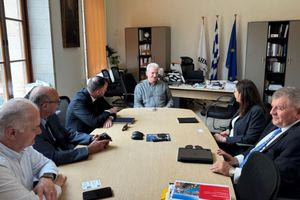 Καλοκαιρινός και Attica Bank