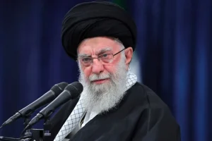 Νέα ανάρτηση Χαμενεΐ: Τιμωρούμε το Ισραήλ αυτή τη στιγμή