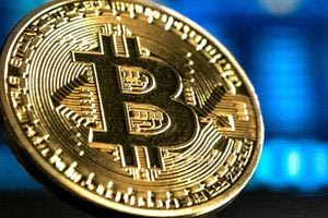 Ισπανία: Εξαρθρώθηκε δαιδαλώδες κύκλωμα απάτης με κρυπτονομίσματα