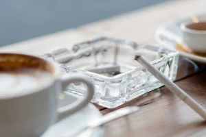 Φόρους – σοκ σε κάπνισμα και άτμισμα σχεδιάζουν οι Βρυξέλλες