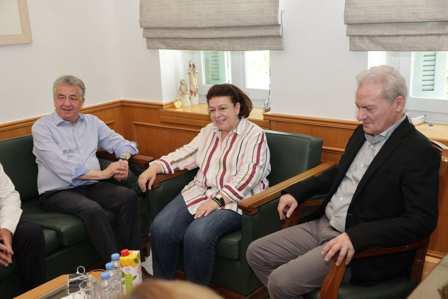 Ηράκλειο: Προχωράει η αποκατάσταση των Νεωρίων – Οι δύο ειδήσεις που έδωσε η Λίνα Μενδώνη (βίντεο)