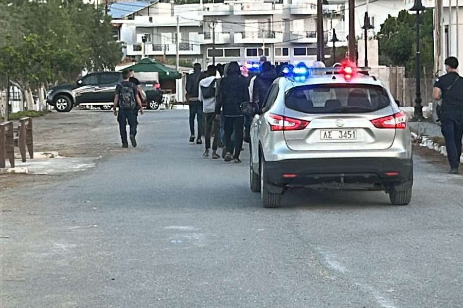 Νέα καραβιά με μετανάστες νότια της Κρήτης