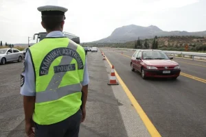 Επί ποδός οι άνδρες της τροχαίας για την 25η Μαρτίου