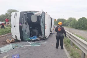 Μεξικό: Έντεκα νεκροί και 17 τραυματίες σε τροχαίο με λεωφορείο