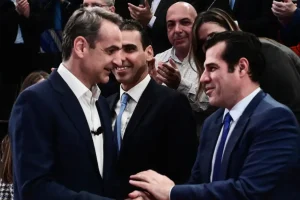 Πώς ο Κυριάκος Μητσοτάκης κατέληξε στους Πλεύρη, Θεοχάρη, Ανδριανό και Δερμεντζόπουλο – Το ταξίδι στα Χανιά που δεν έγινε